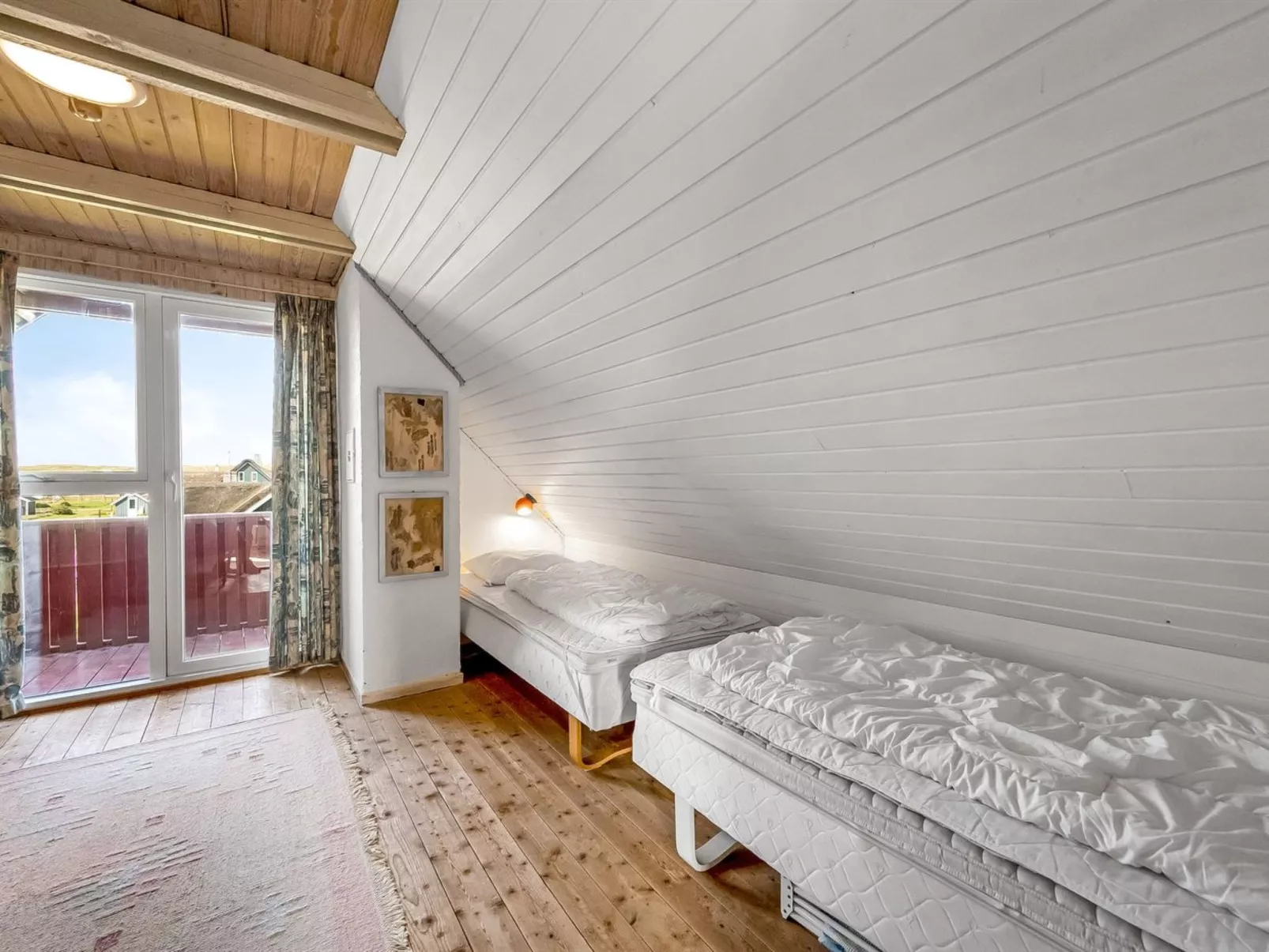 "Iines" - 200m from the sea-Inside