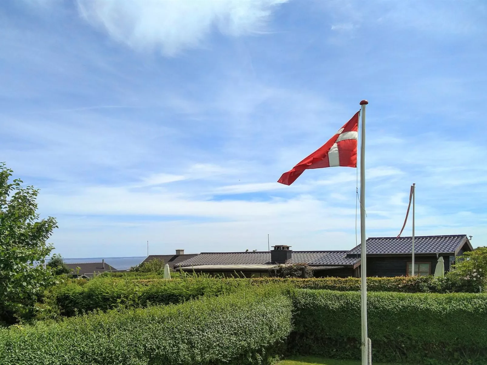 "Stenkil" - 250m from the sea-Draußen