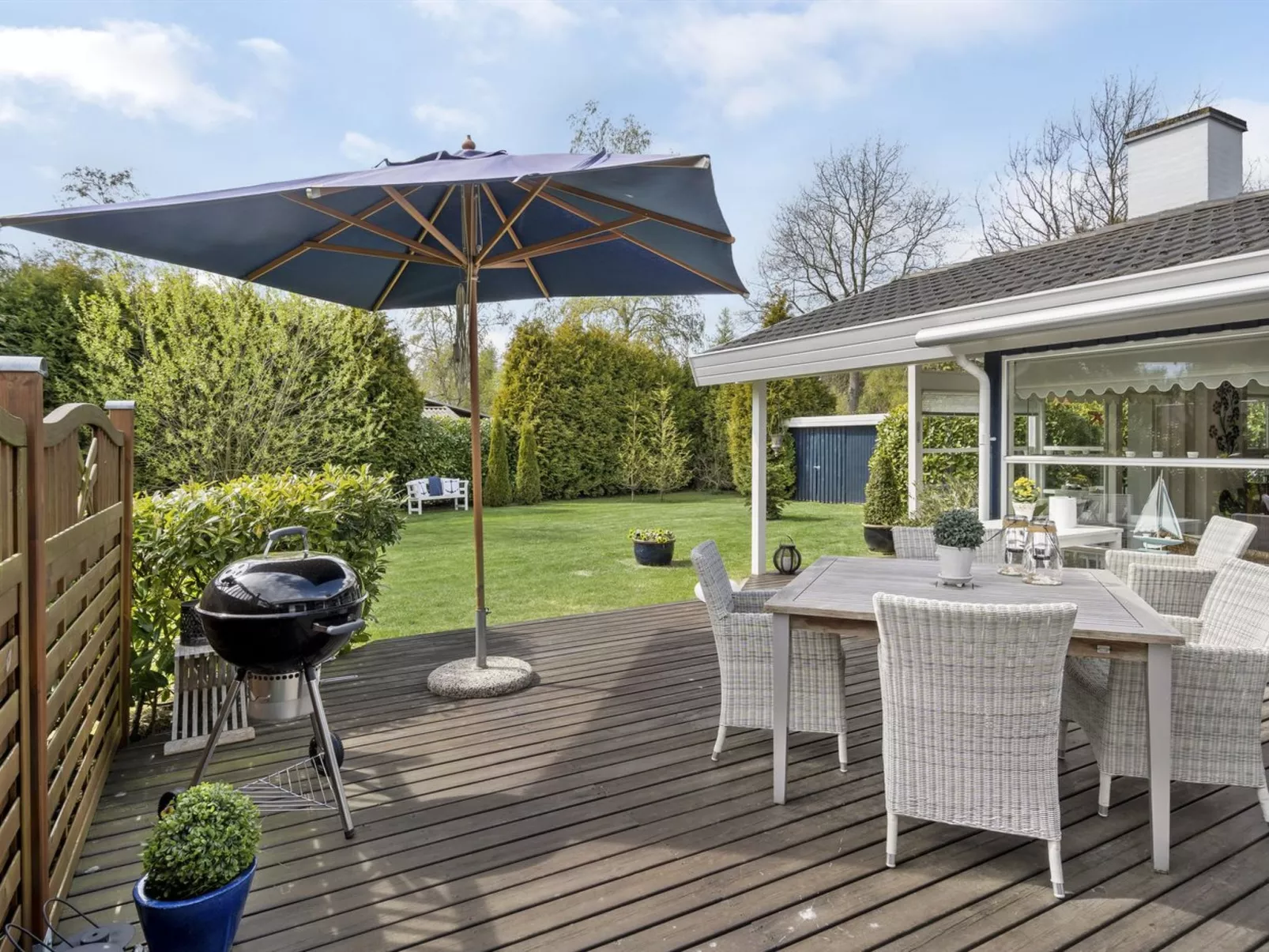 "Frithlef" - 900m from the sea-Outside