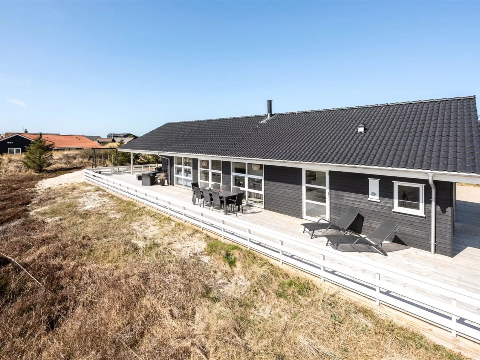 "Karen" - 900m from the sea-Draußen