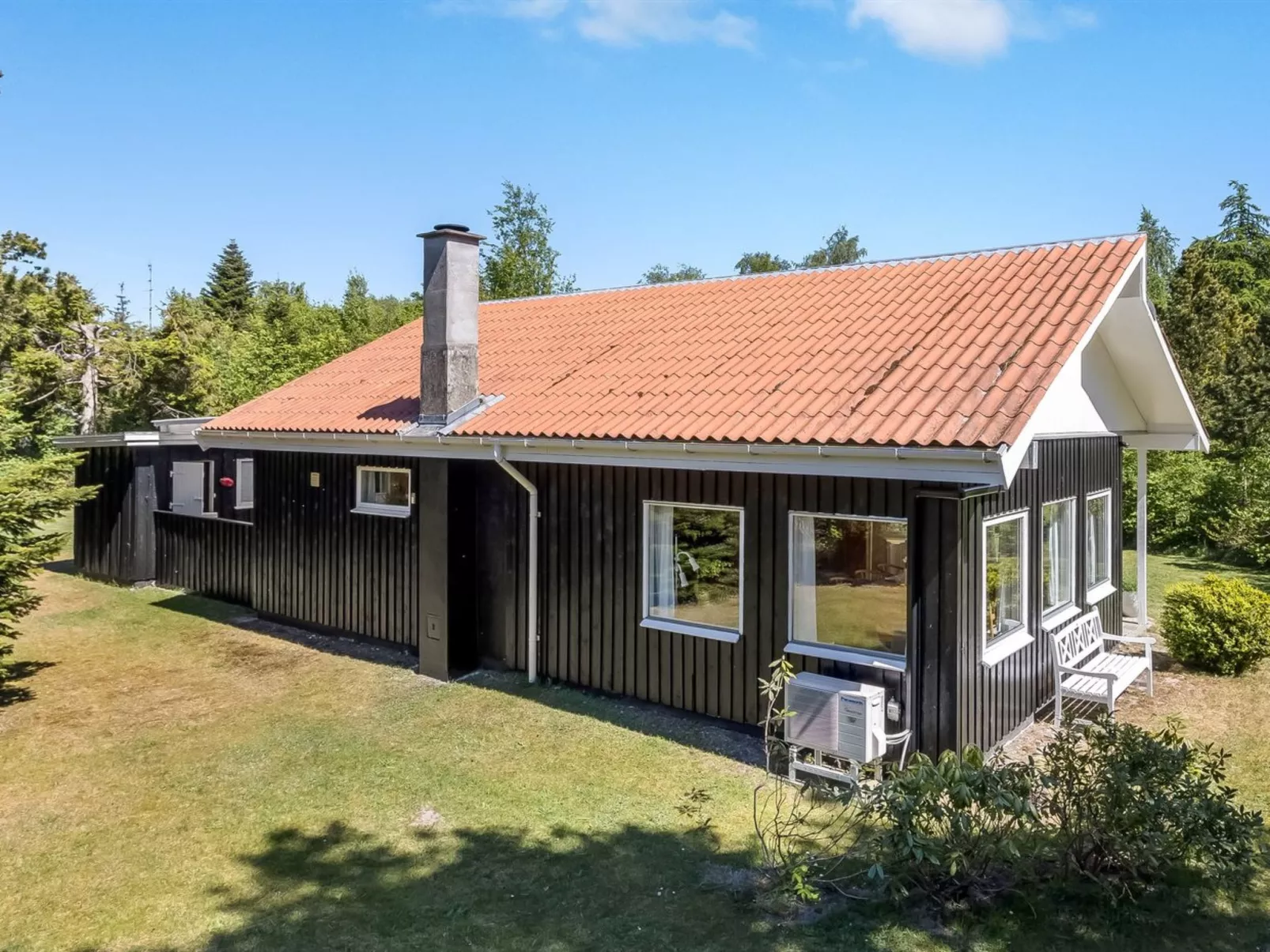 "Rustam" - 600m from the sea-Outside