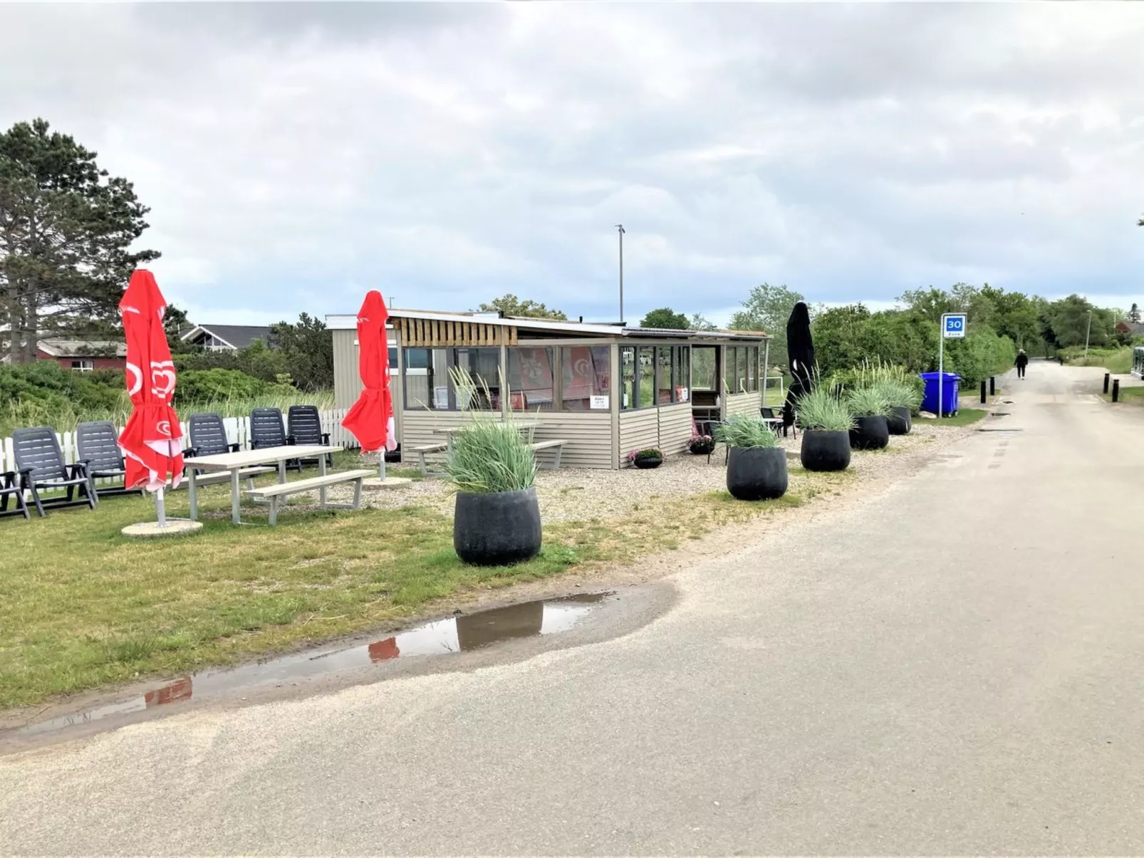 "Rəzvan" - 120m from the sea-Dehors