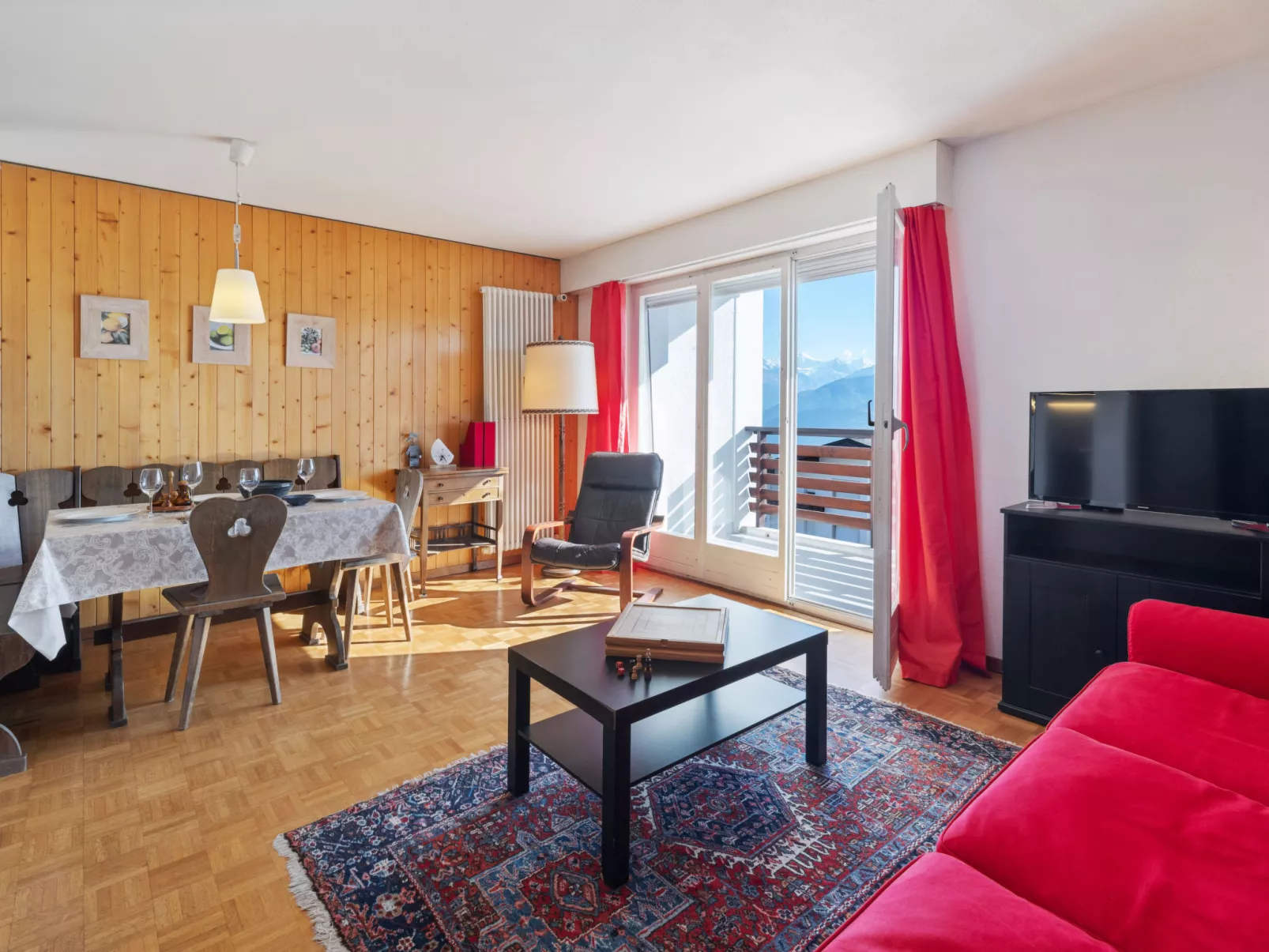 Armorial Est 72-Inside