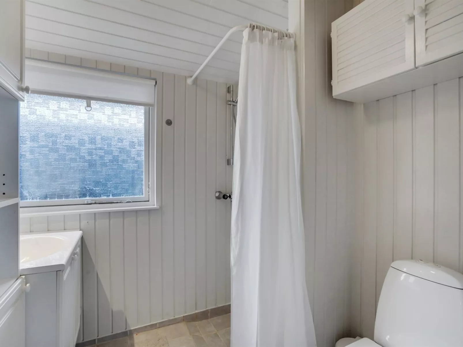 "Gisa" -  from the sea-Inside