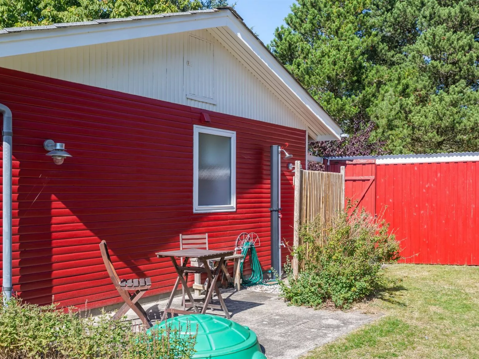 "Anevay" - 300m from the sea-Outside