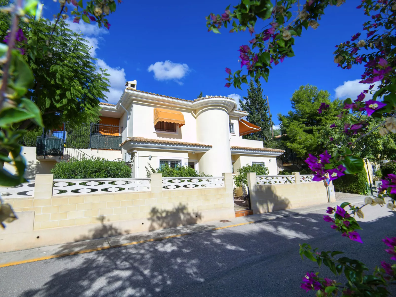 Bonalba Golf, Urb. Los Naranjos-Draußen