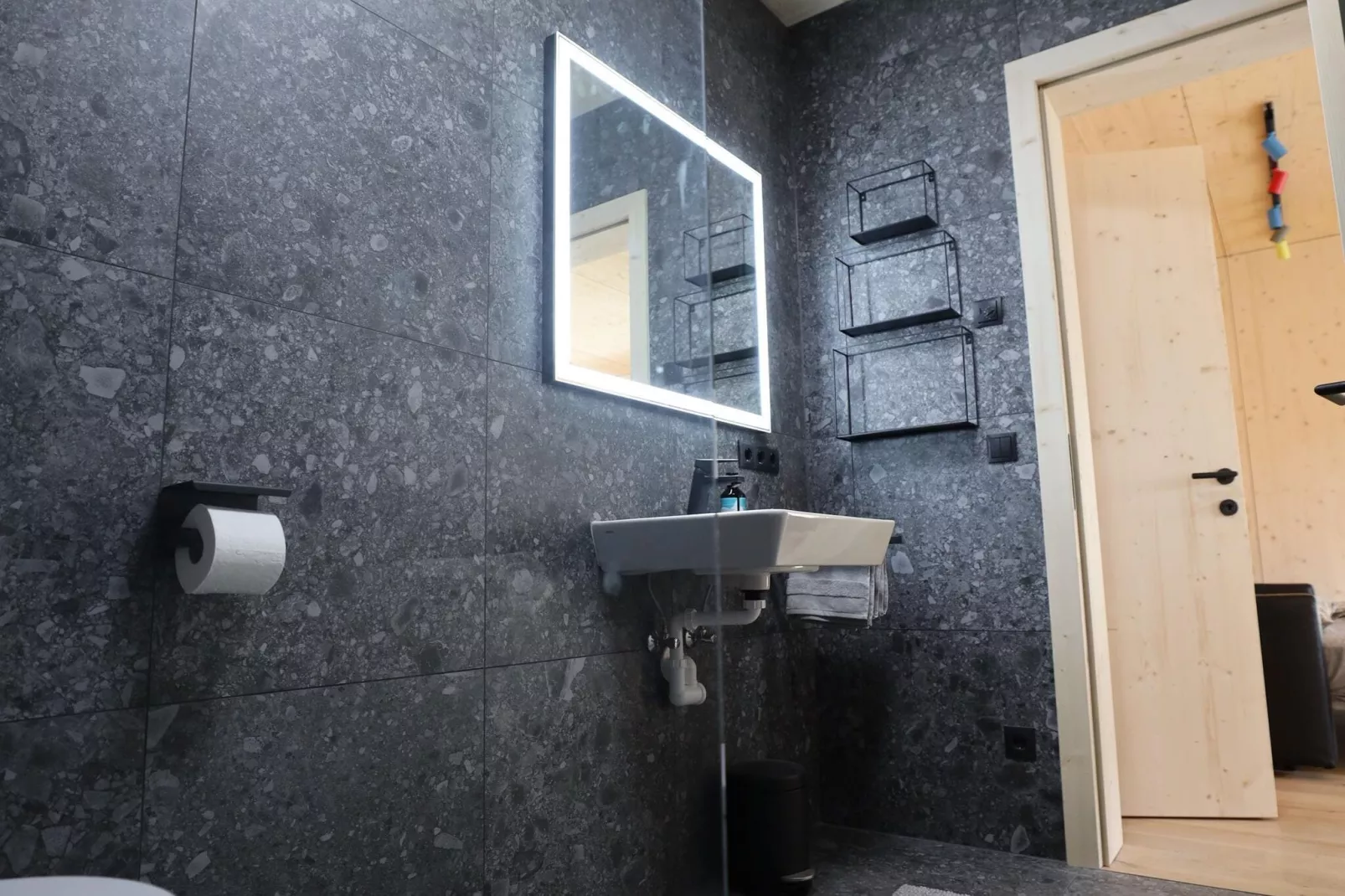 Penthouse in Mieders-Bathroom