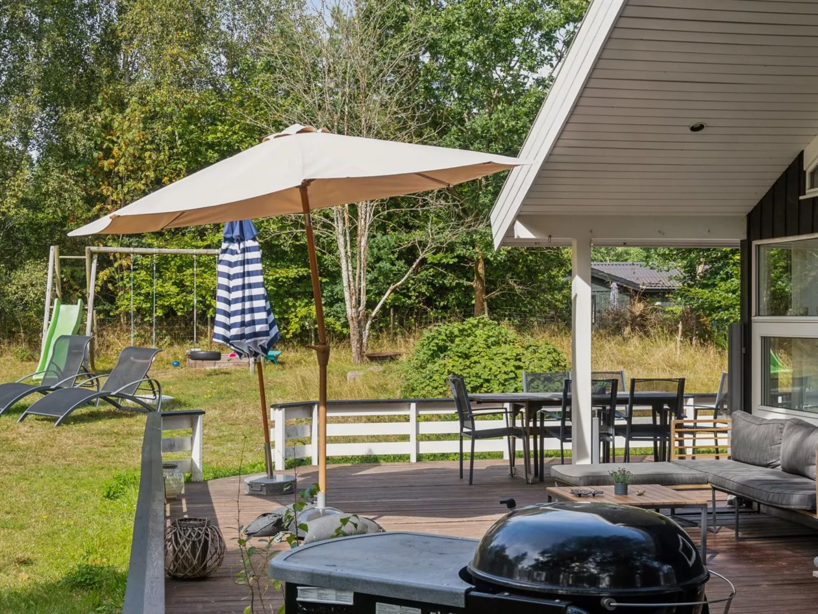 "Amola" - 1.6km from the sea-Outside