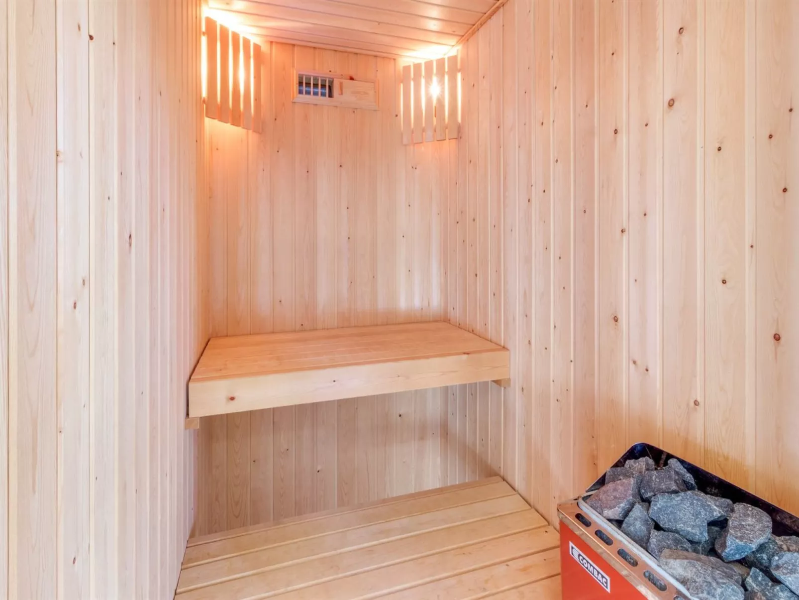 "Annabell" - 150m from the sea-Drinnen