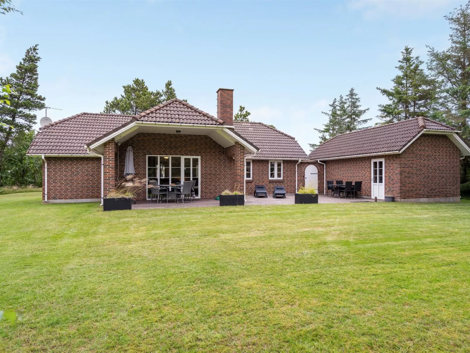 "Hjalmsvider" - 1km from the sea-Draußen