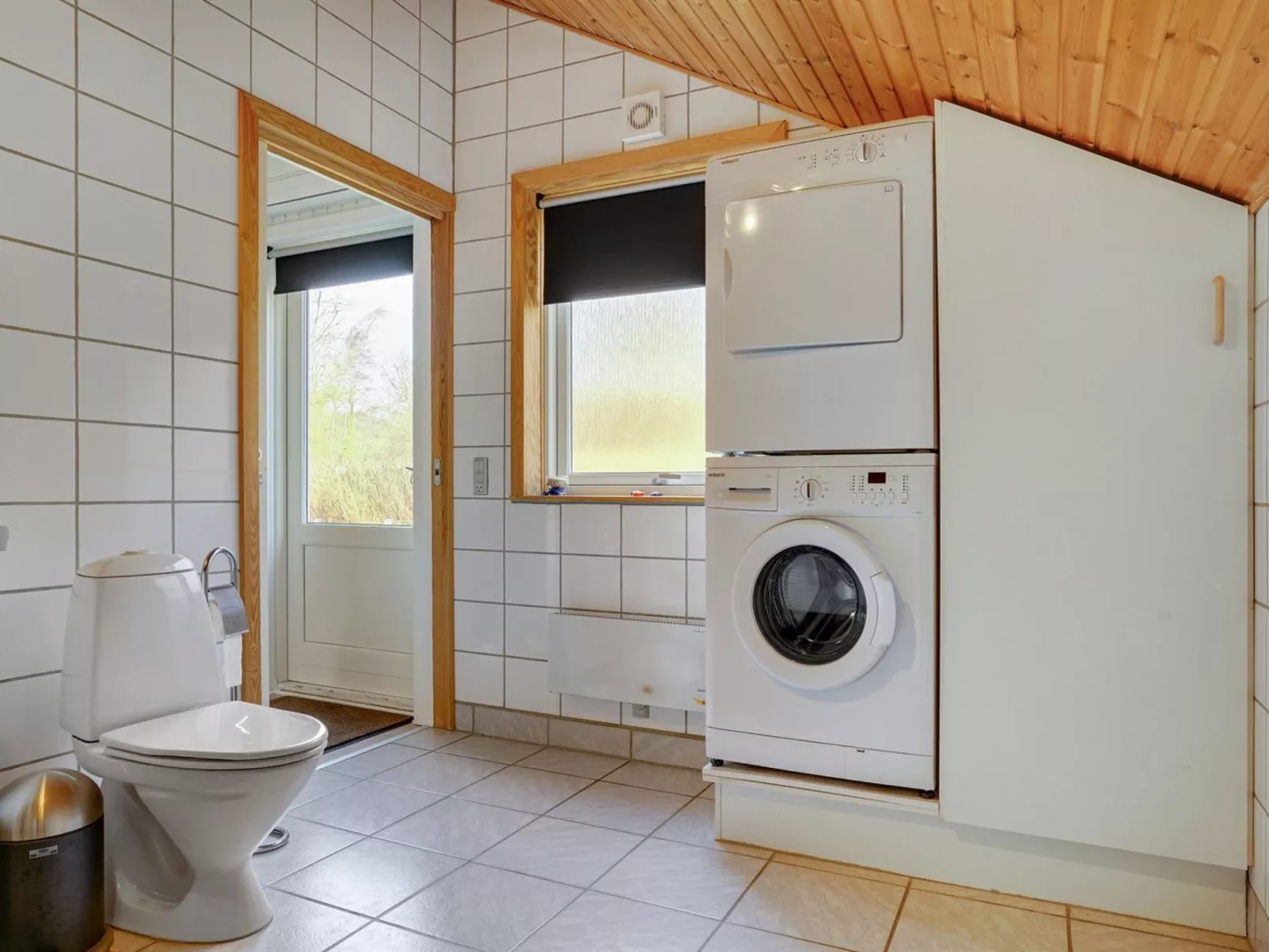 "Hortensia" - 350m from the sea-Inside