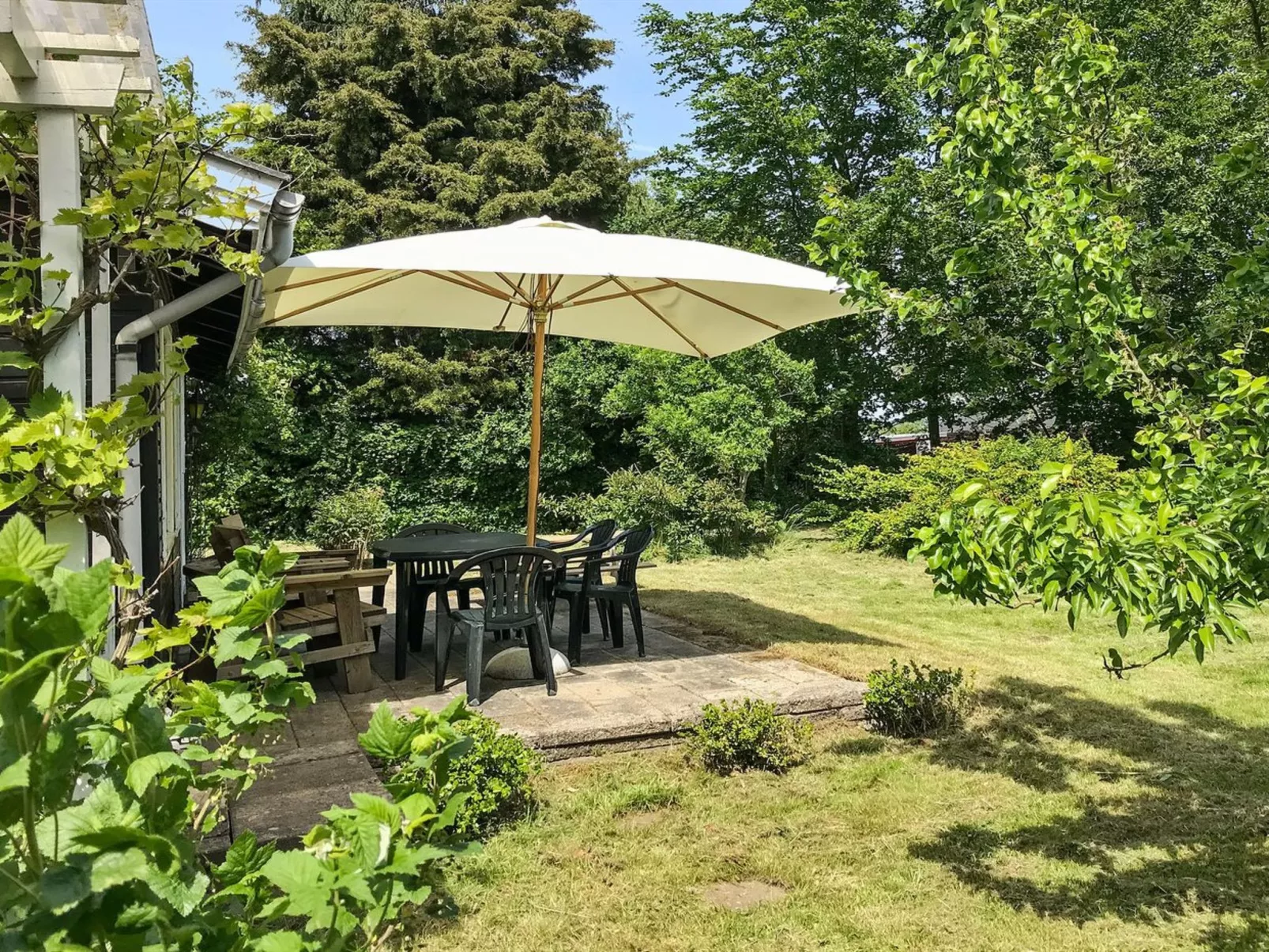 "Vojo" - 100m from the sea-Draußen