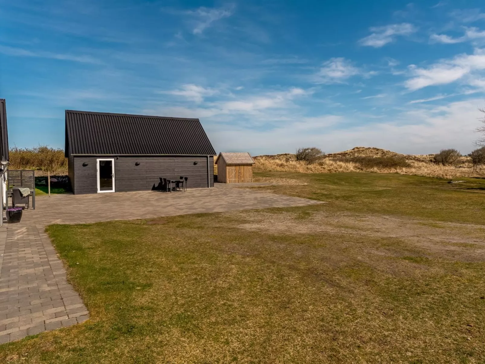 "Elisa" - 1.2km from the sea-Outside