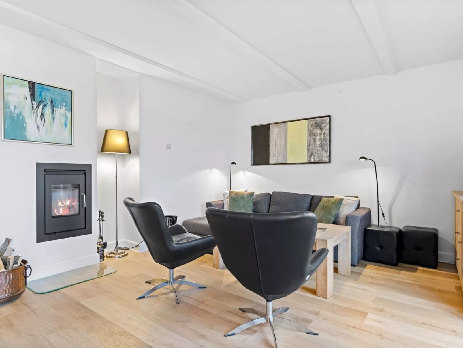 "Terina" - 5m from the sea-Inside