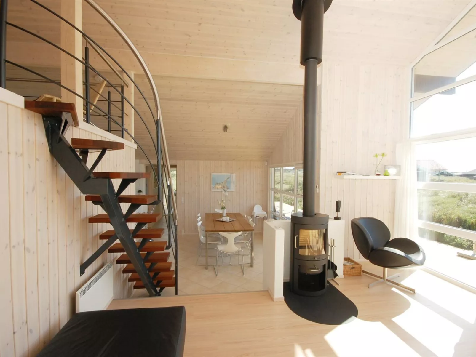 "Ung" - 150m from the sea-Inside