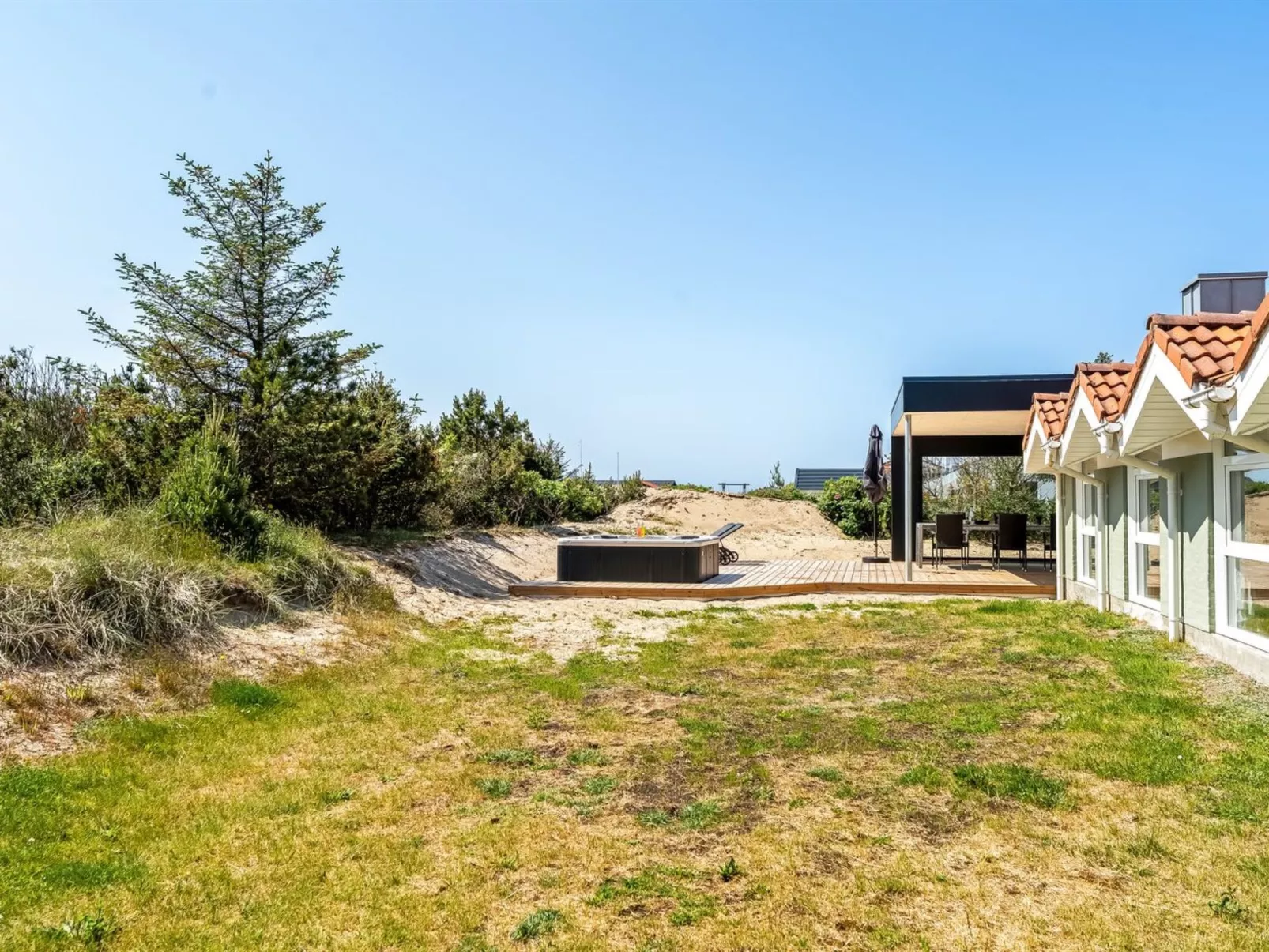 "Hariet" - 600m from the sea-Draußen