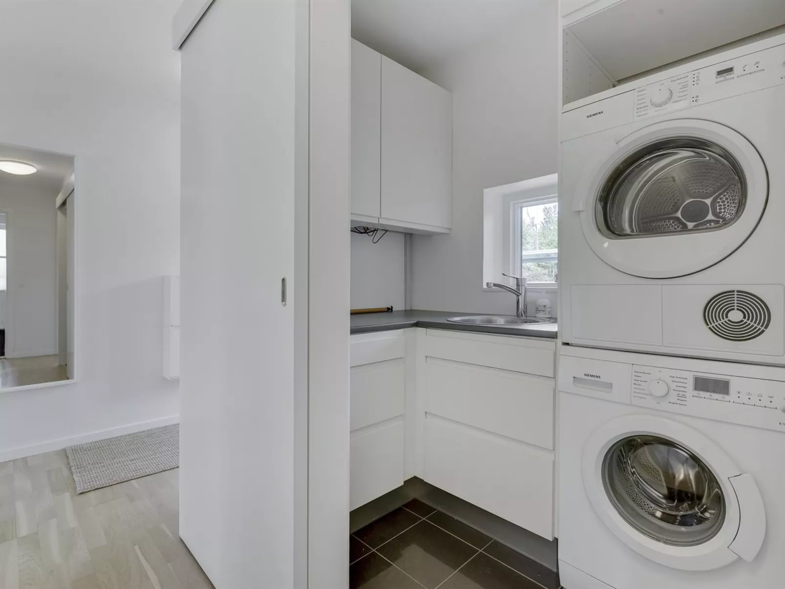 "Henke" - 500m from the sea-Inside