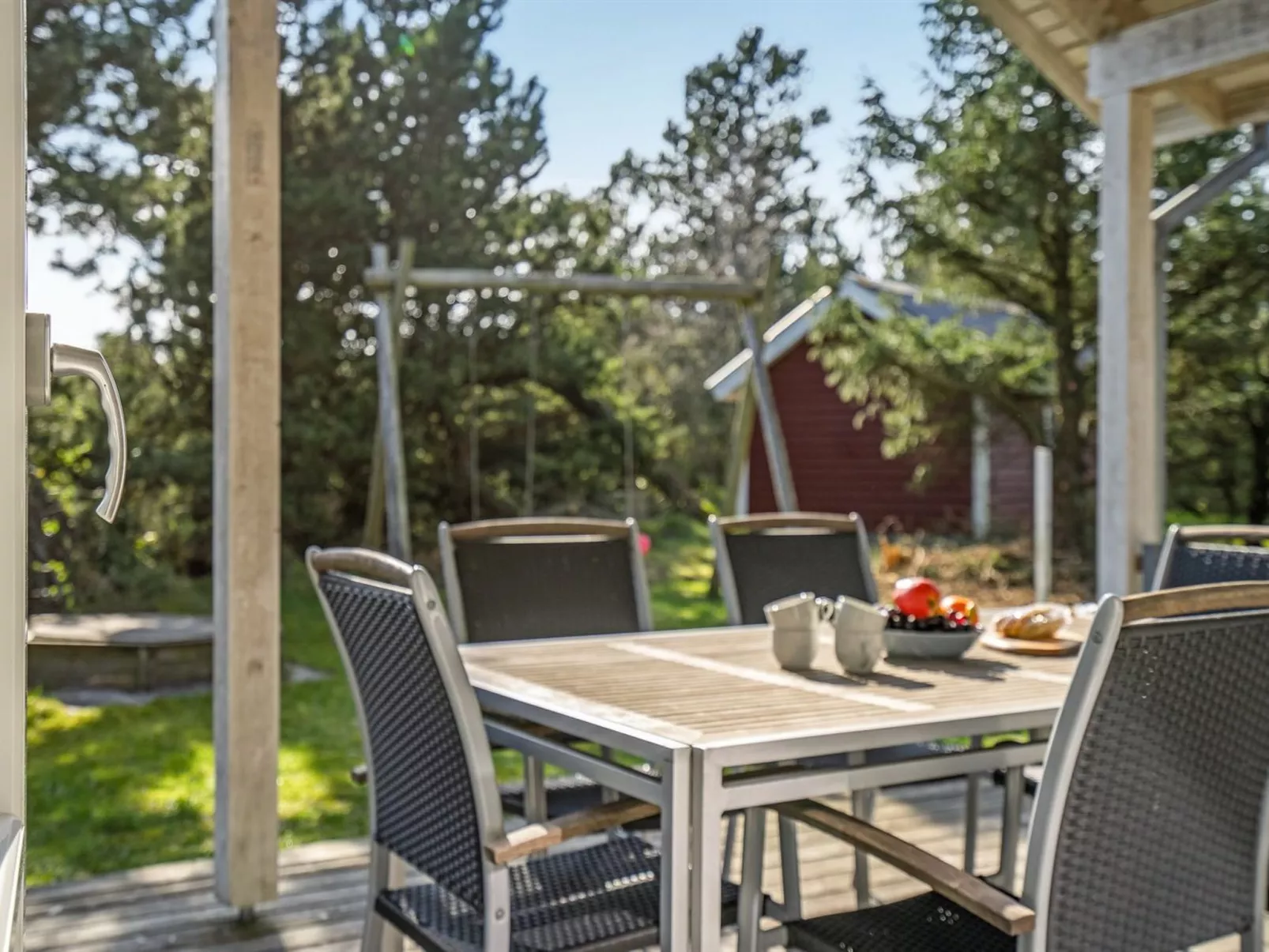 "Anethe" - 100m to the fjord-Outside