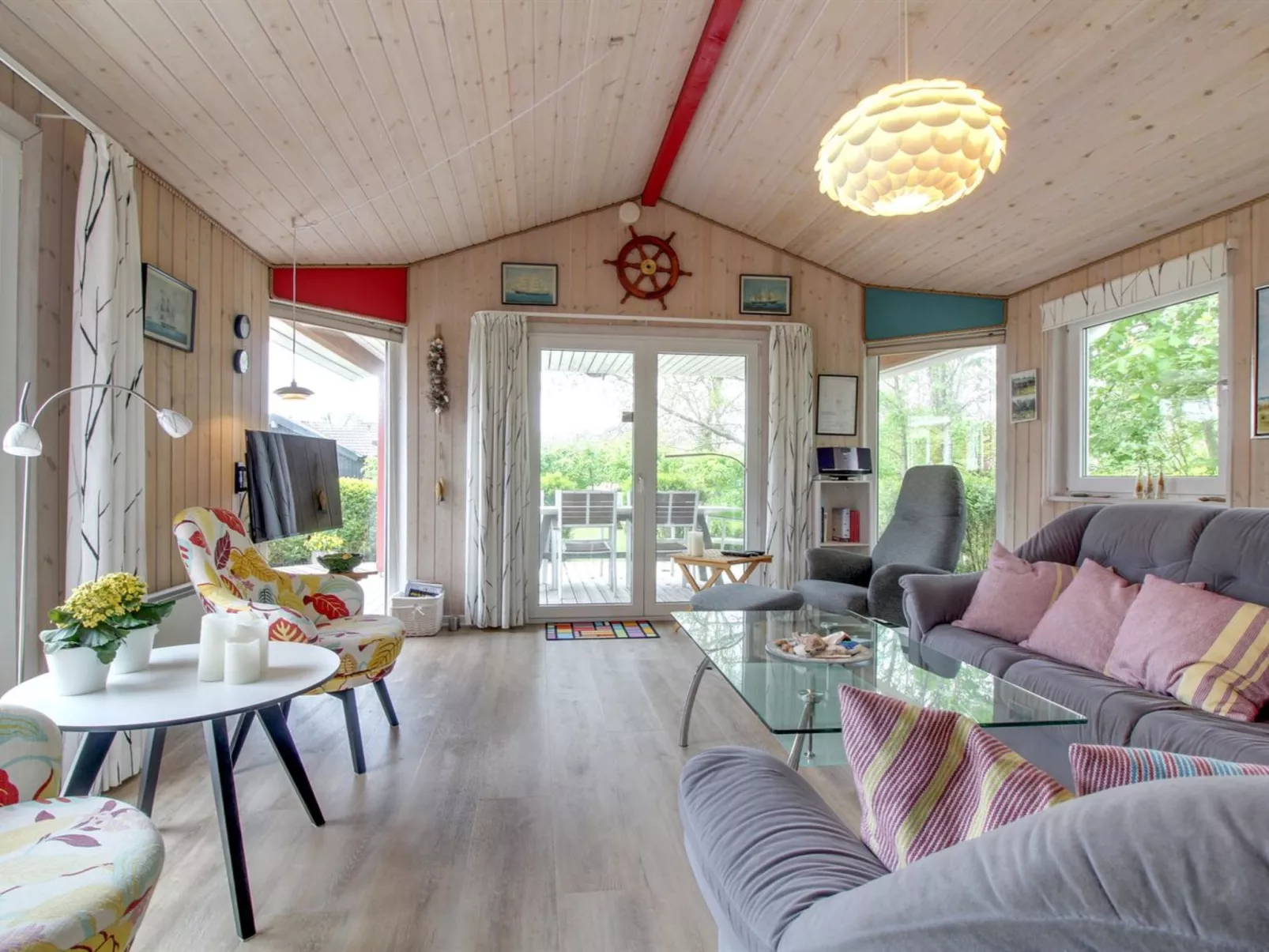 "Gudni" - 250m from the sea-Drinnen