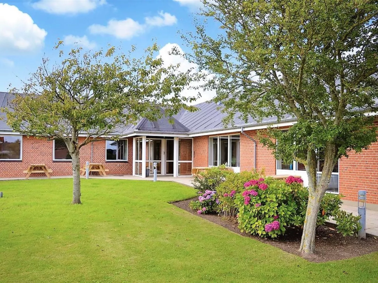 "Martinus" - 5.5km from the sea-Outside