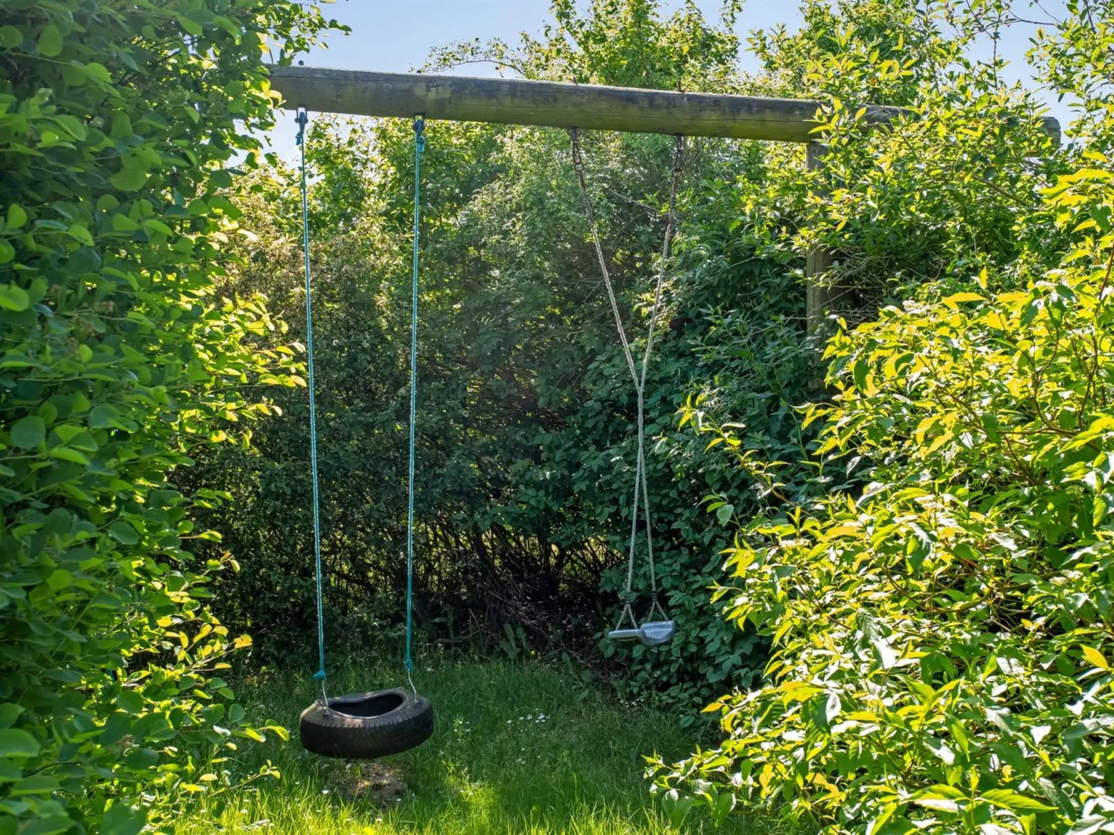 "Isving" - 1.1km to the fjord-Outside