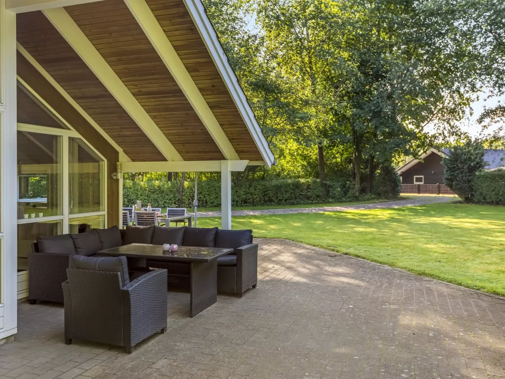 "Kaare" - 34.2km from the sea-Outside