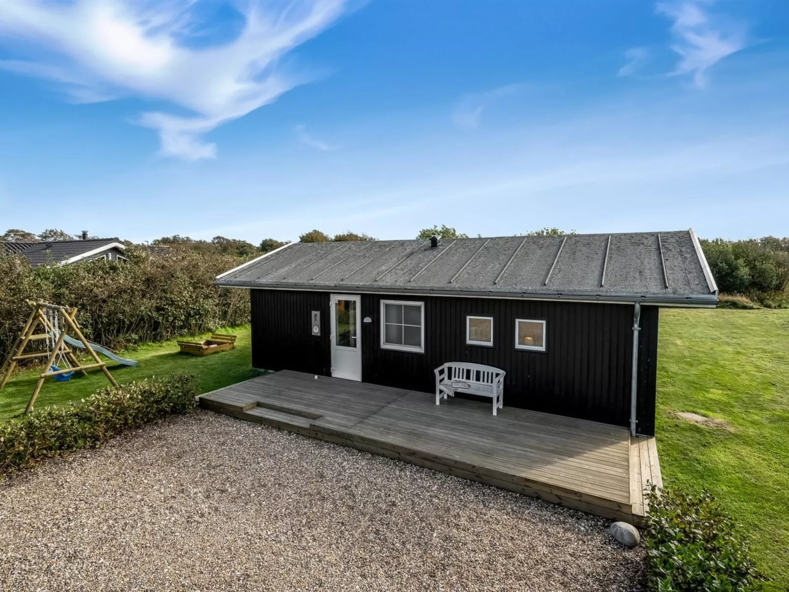 "Holm" - 700m to the fjord-Outside