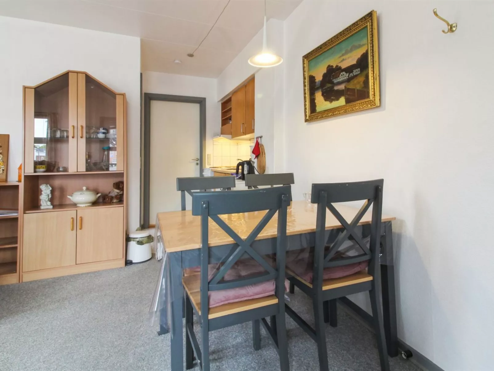 "Esja" - 22km from the sea-Dedans