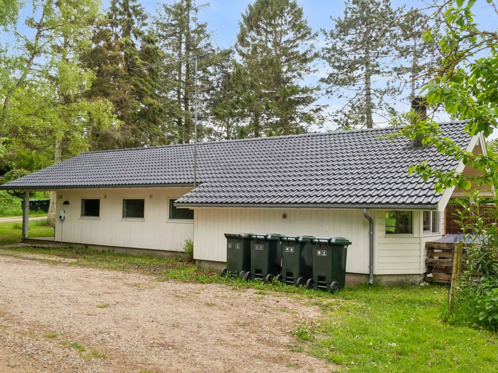 "Juke" - 425m from the sea-Outside