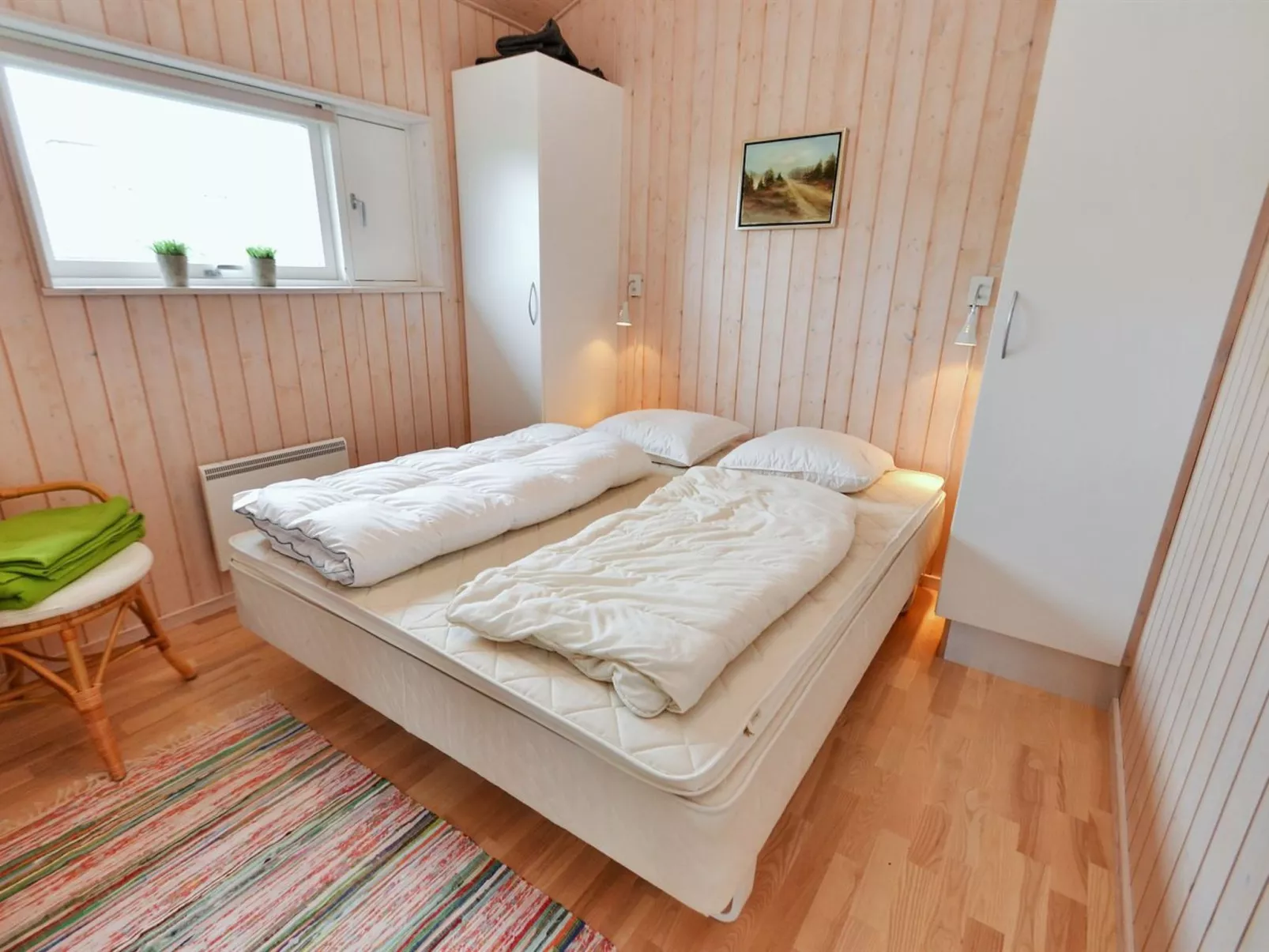 "Hadar" - 100m from the sea-Drinnen