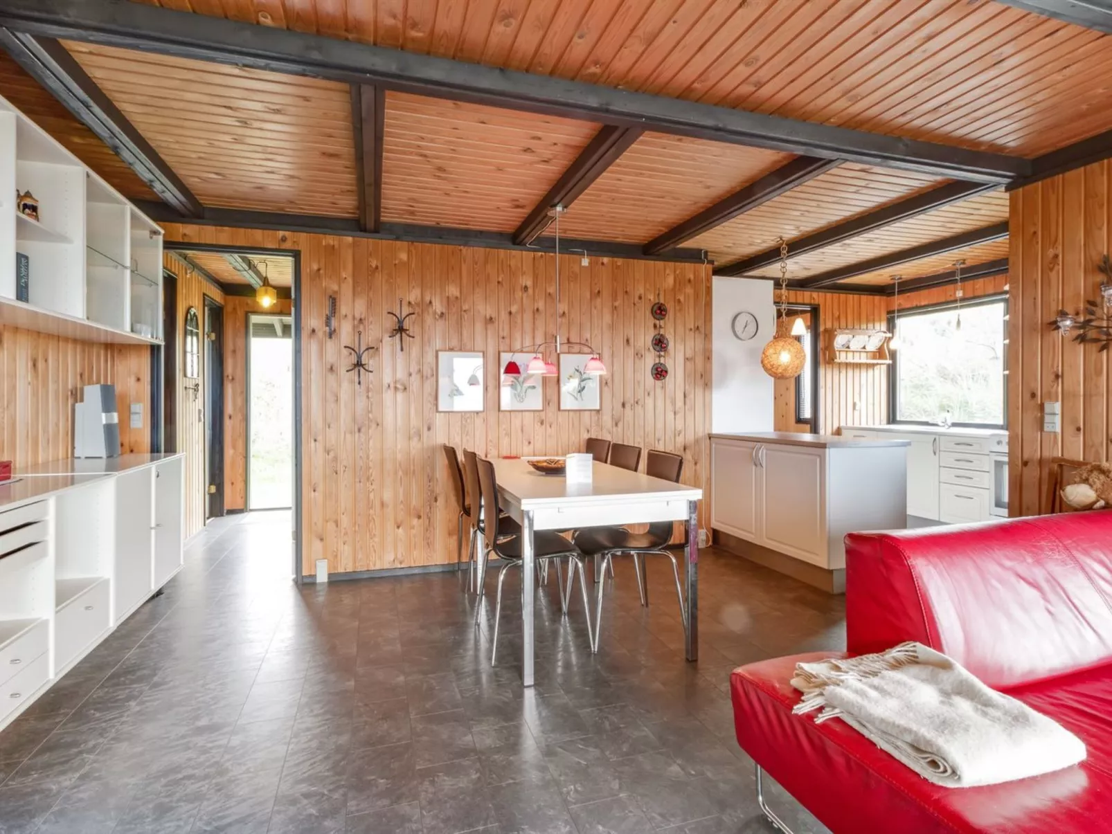 "Maini" - 600m from the sea-Dedans