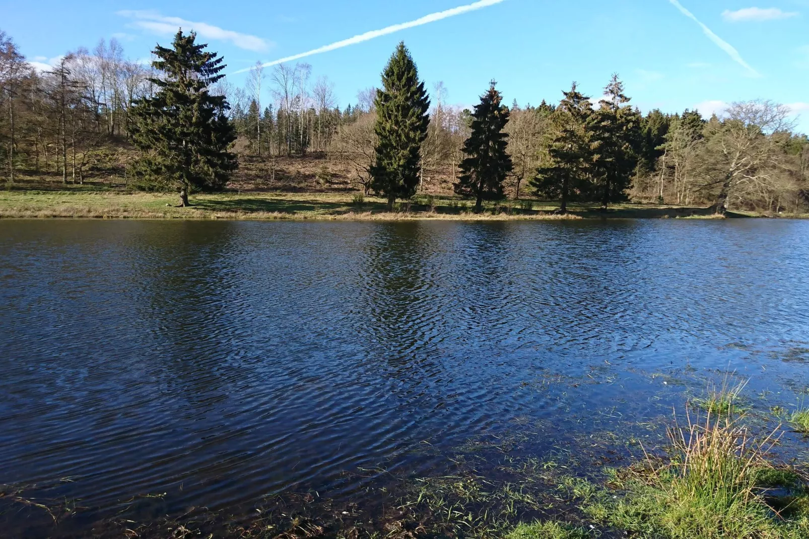 Cottage lumineux avec bain a remous -- By Traum Ferienwohnungen-Vue sur l'eau