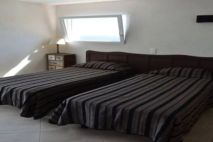 Holiday Villa - Solenzara  // Villa Orizonte-Bedroom