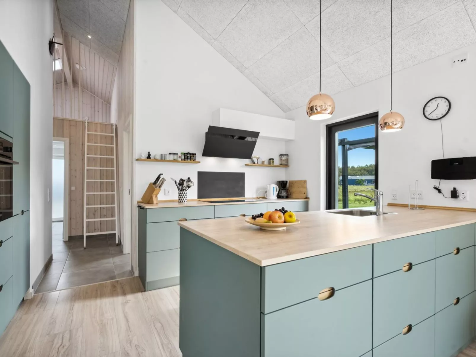 "Amdi" - 700m from the sea-Drinnen