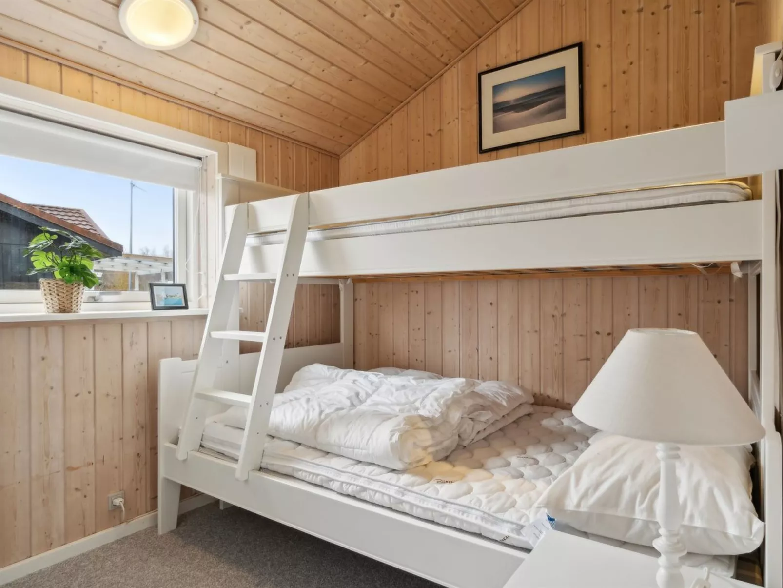 "Yvette" - 150m from the sea-Drinnen