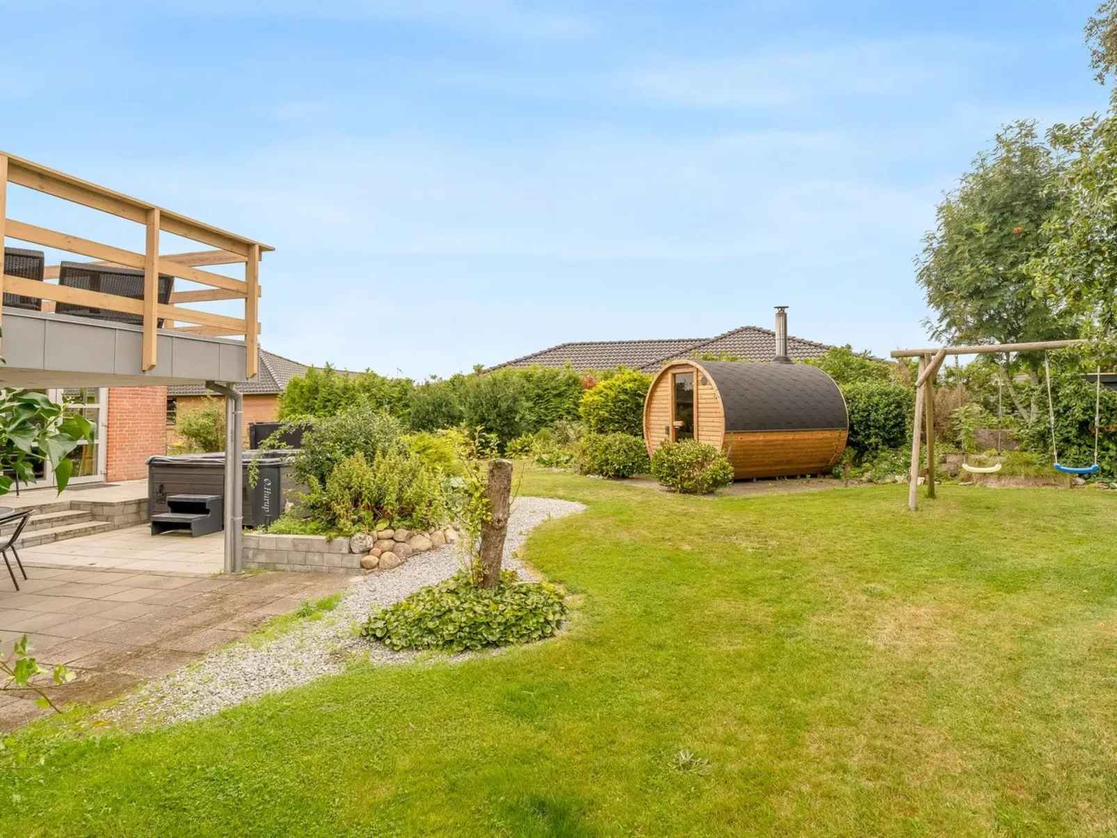 "Elaine" - 350m from the sea-Outside