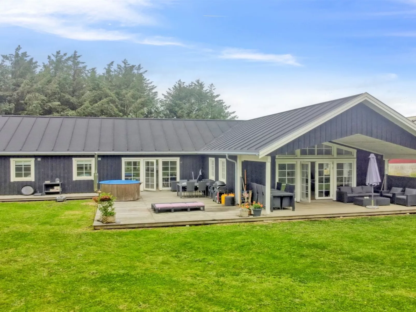 "Hela" - 1.4km from the sea-Draußen