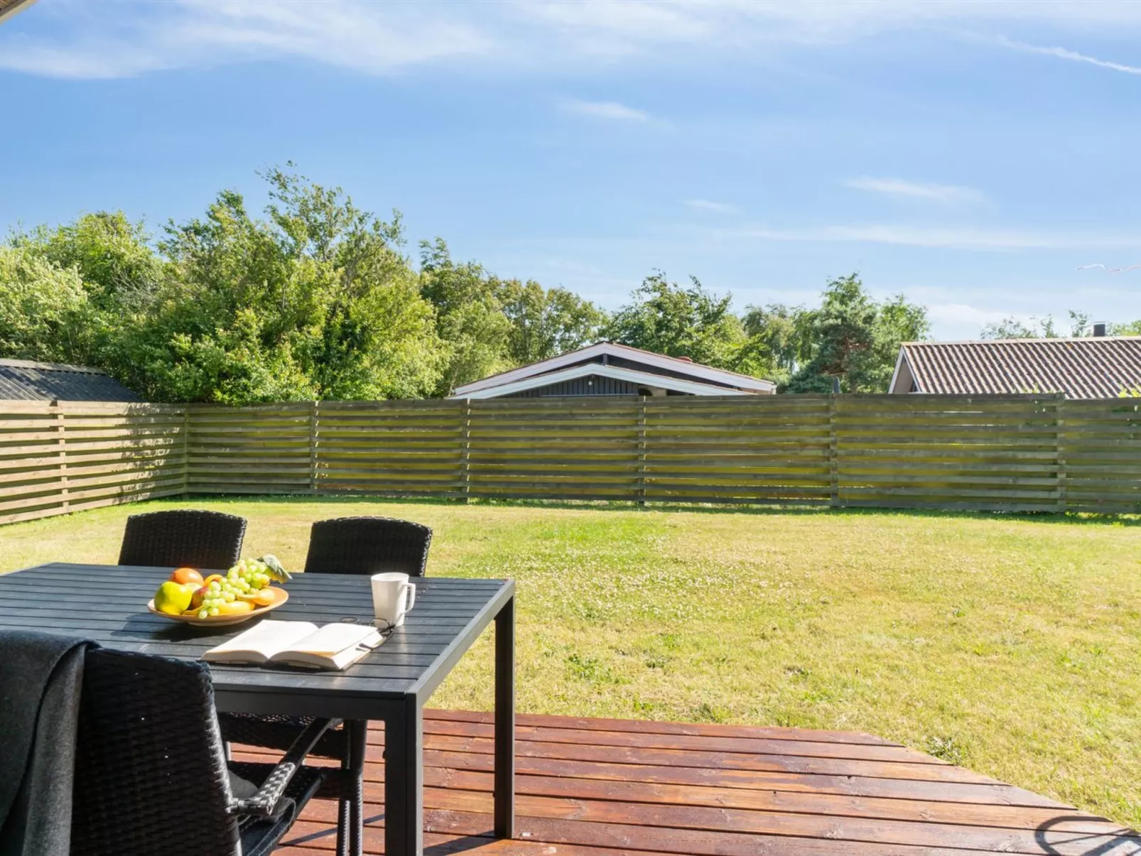 "Thrym" - 200m from the sea-Outside