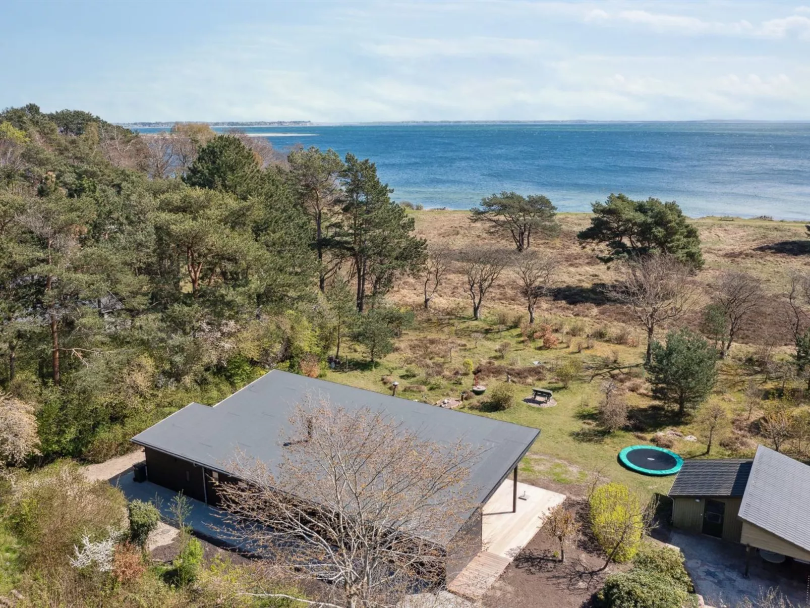 "Toska" - 100m to the fjord-Draußen