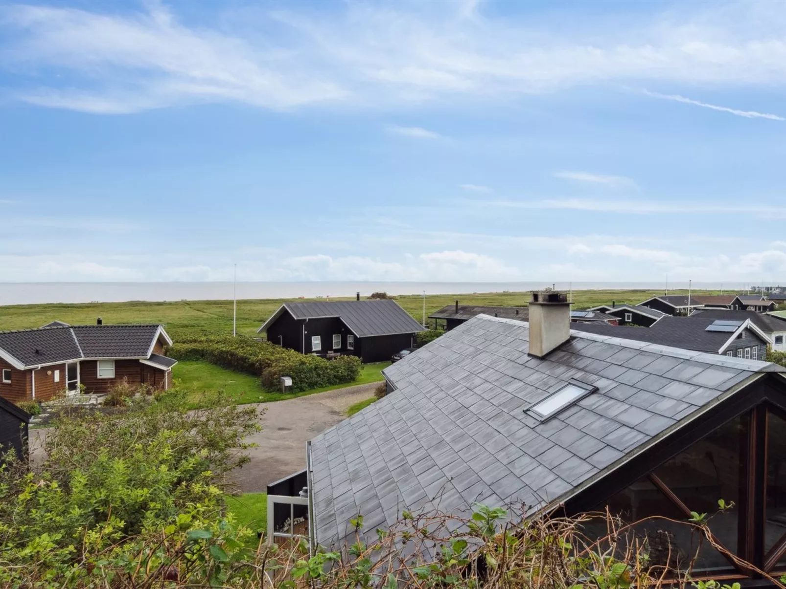 "Benni" - 75m to the fjord-Outside