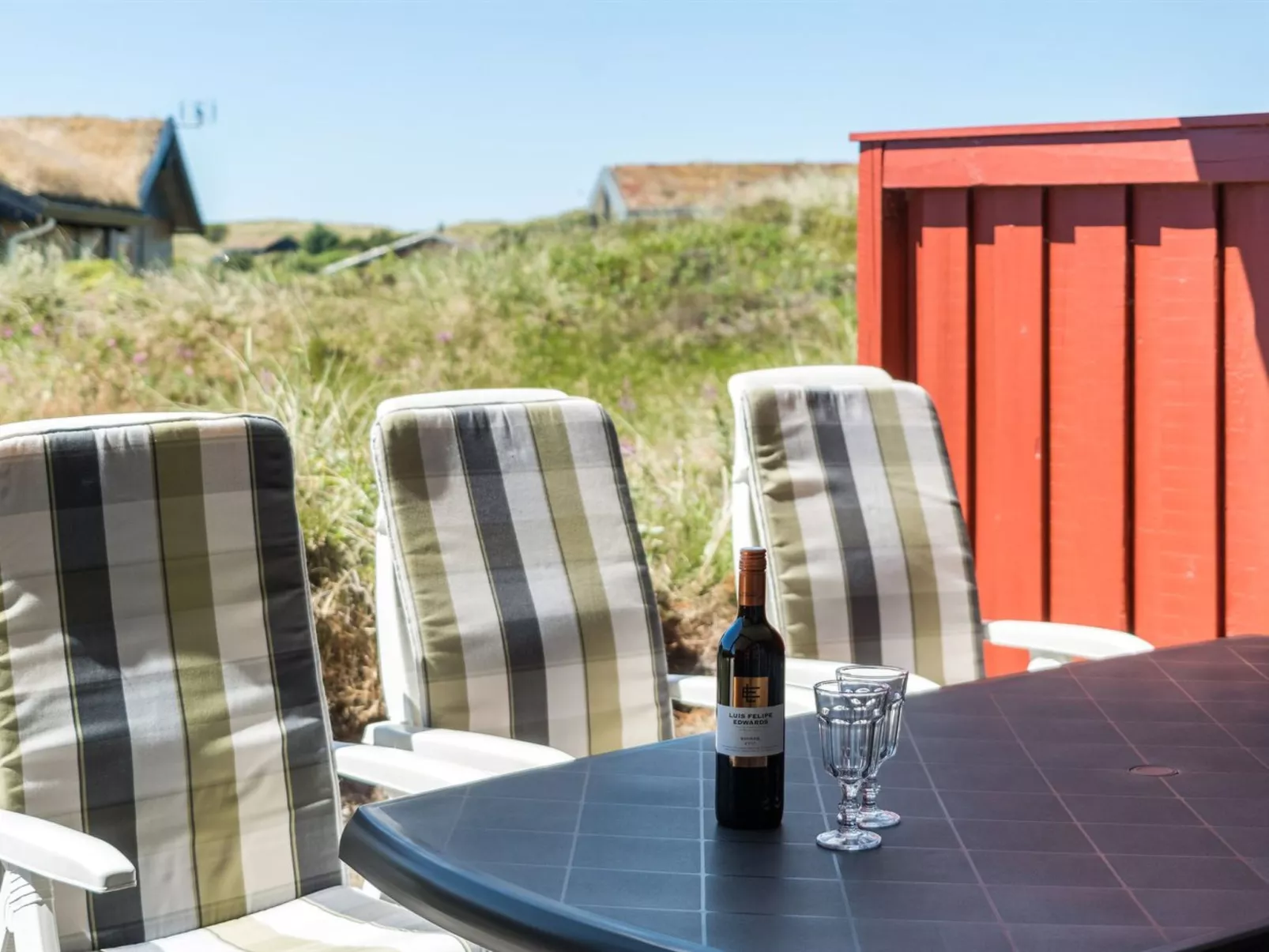 "Kirsten" - 800m from the sea-Draußen