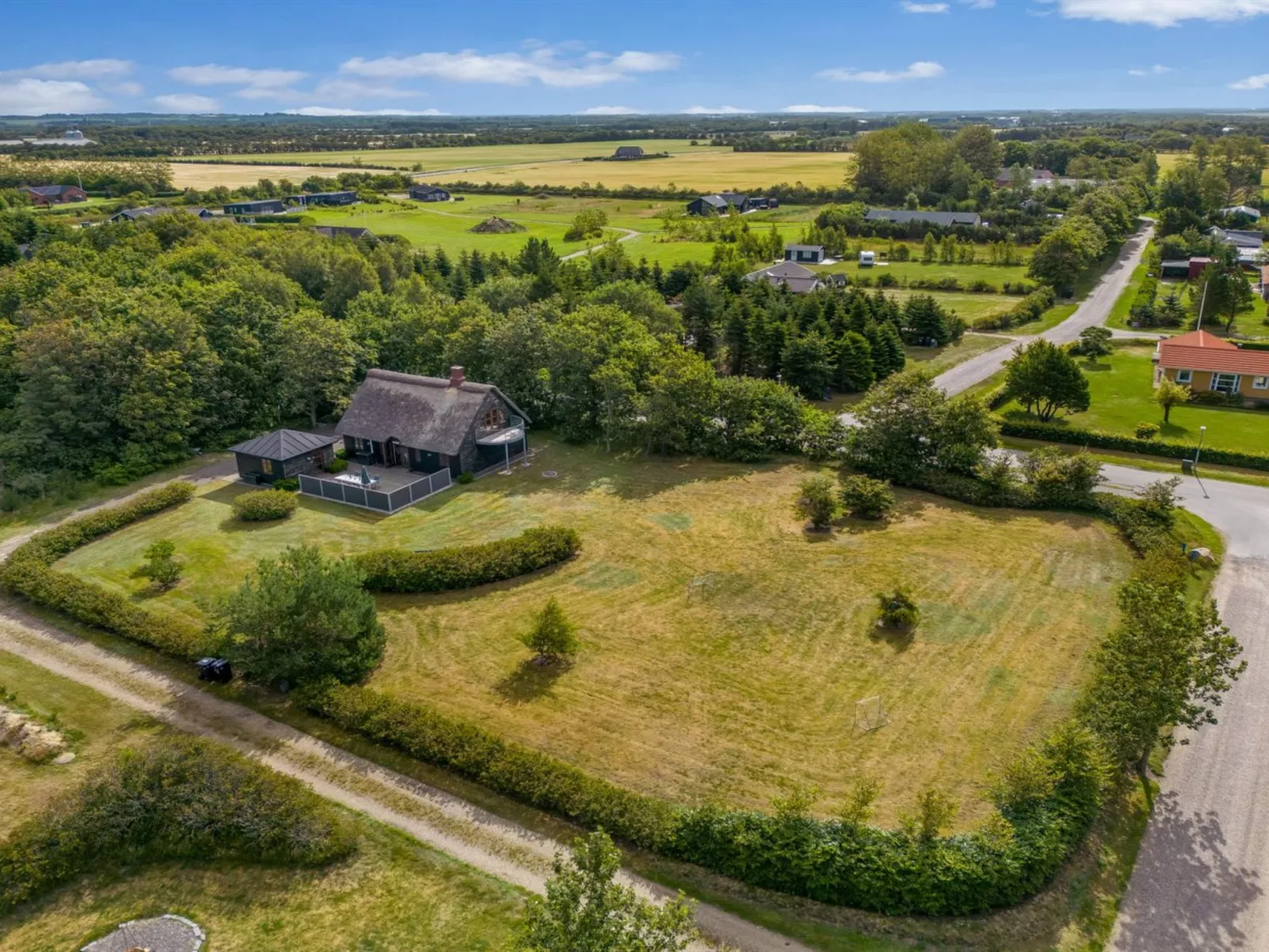 "Hendrina" - 250m to the fjord-Outside