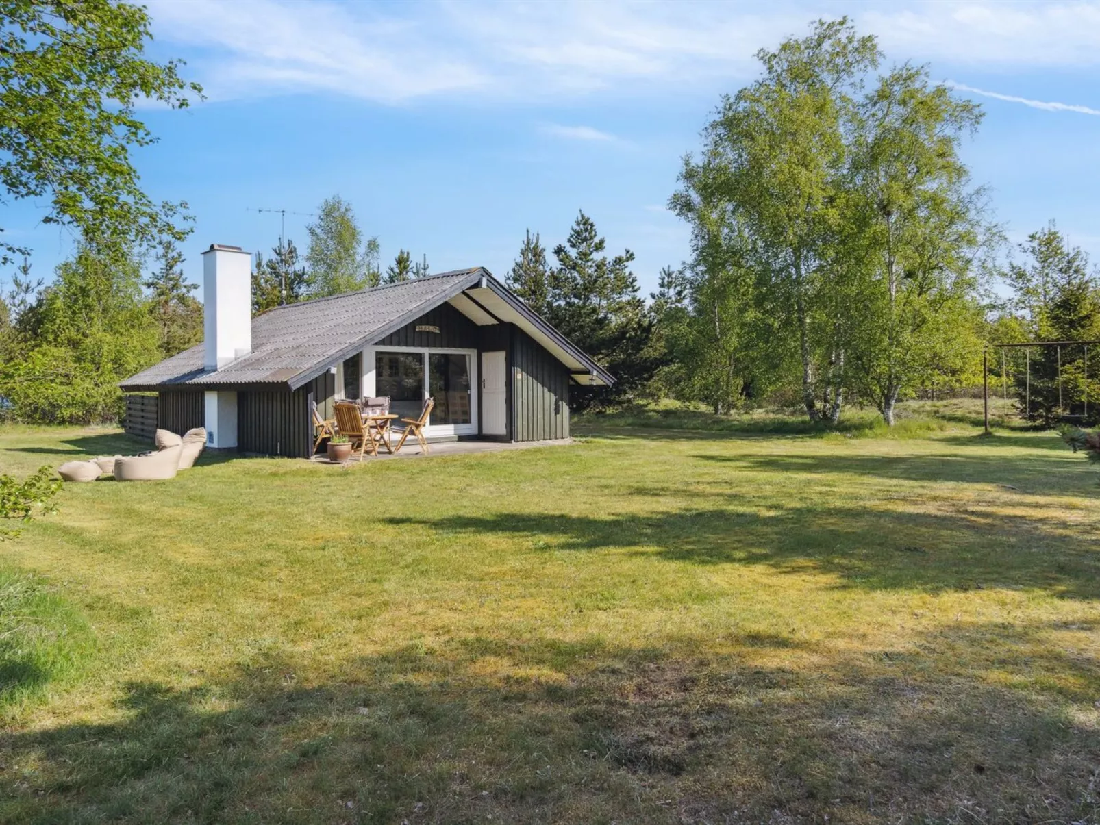 "Irlin" - 600m from the sea-Outside