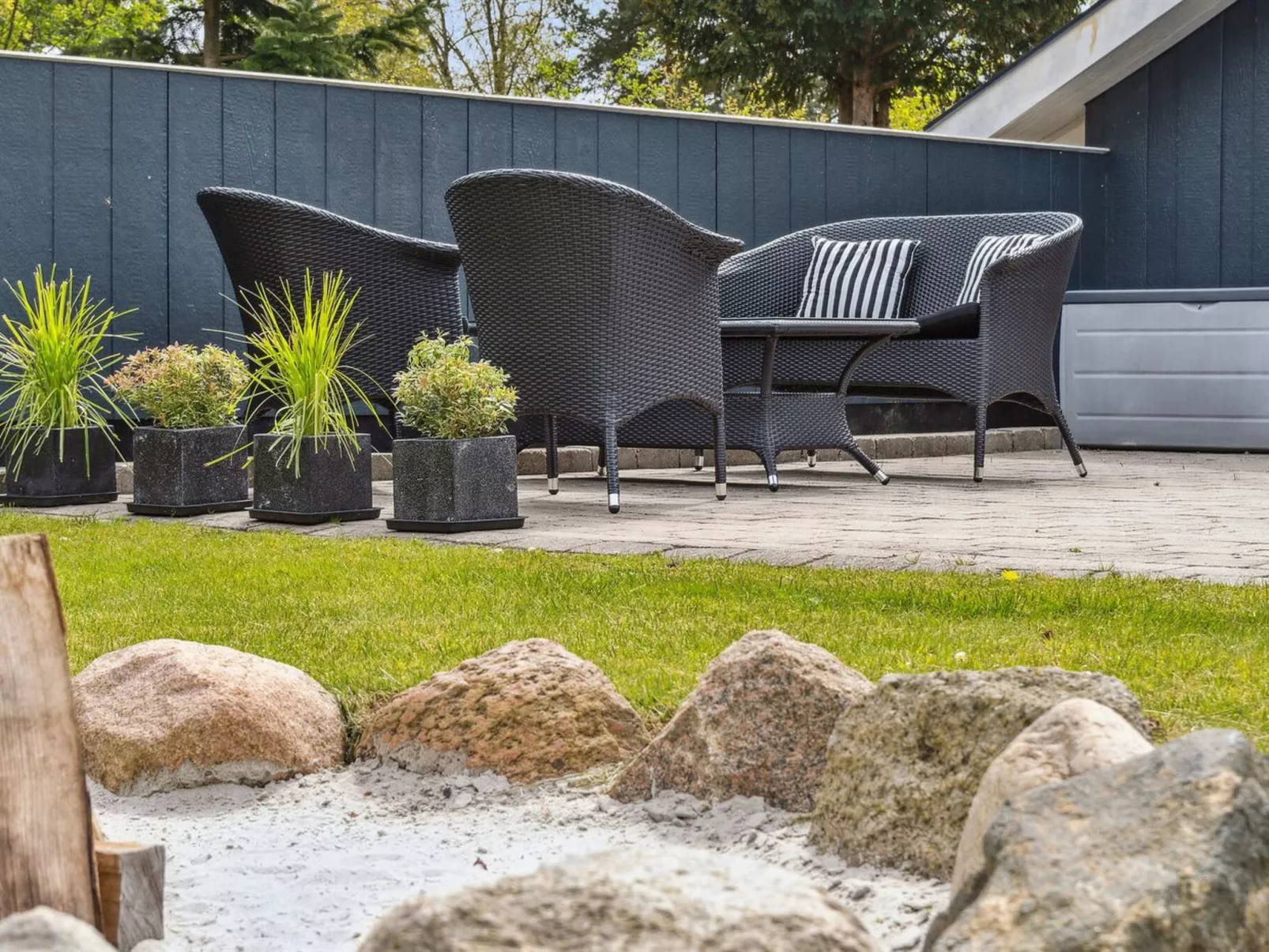 "Reidar" - 600m from the sea-Outside