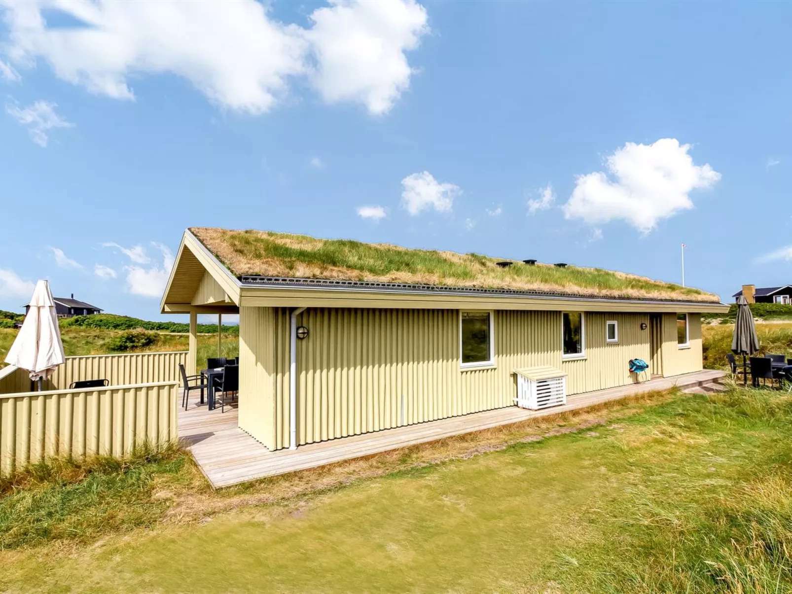 "Pinja" - 400m from the sea-Dehors