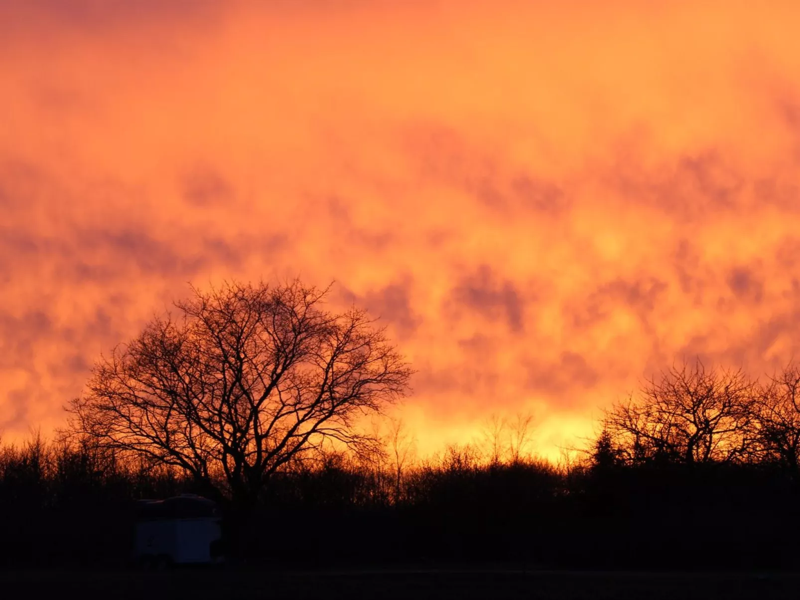 "Adrienne" - 6.4km from the sea-Outside