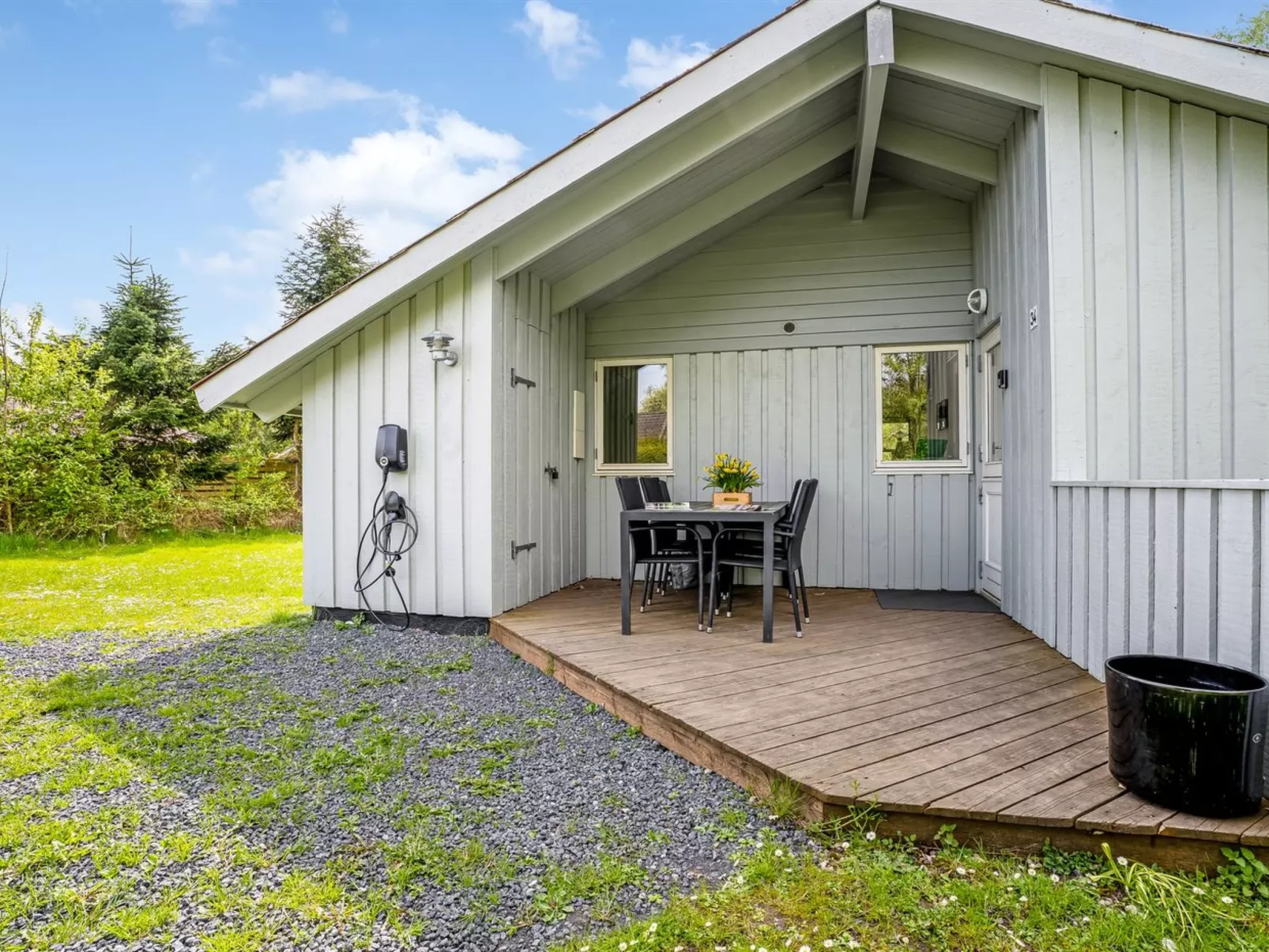 "Bjart" - 1.5km from the sea-Dehors