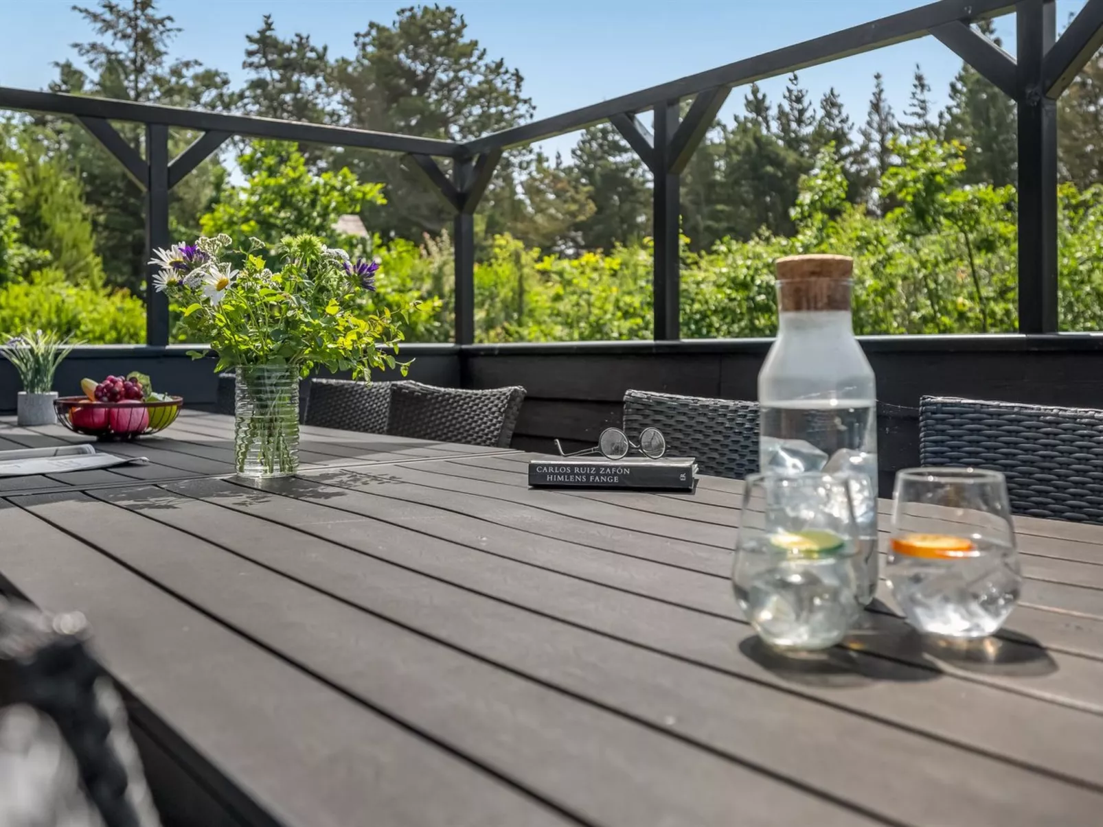 "Lavrans" - 2.5km from the sea