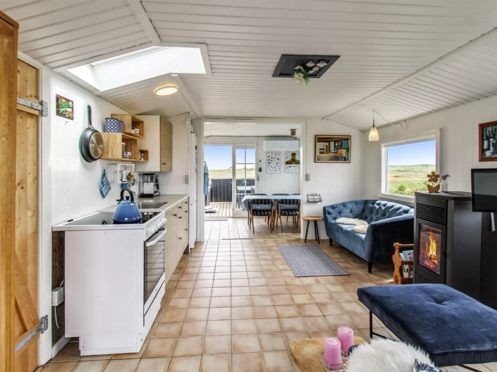 "Inka" - 100m from the sea-Inside