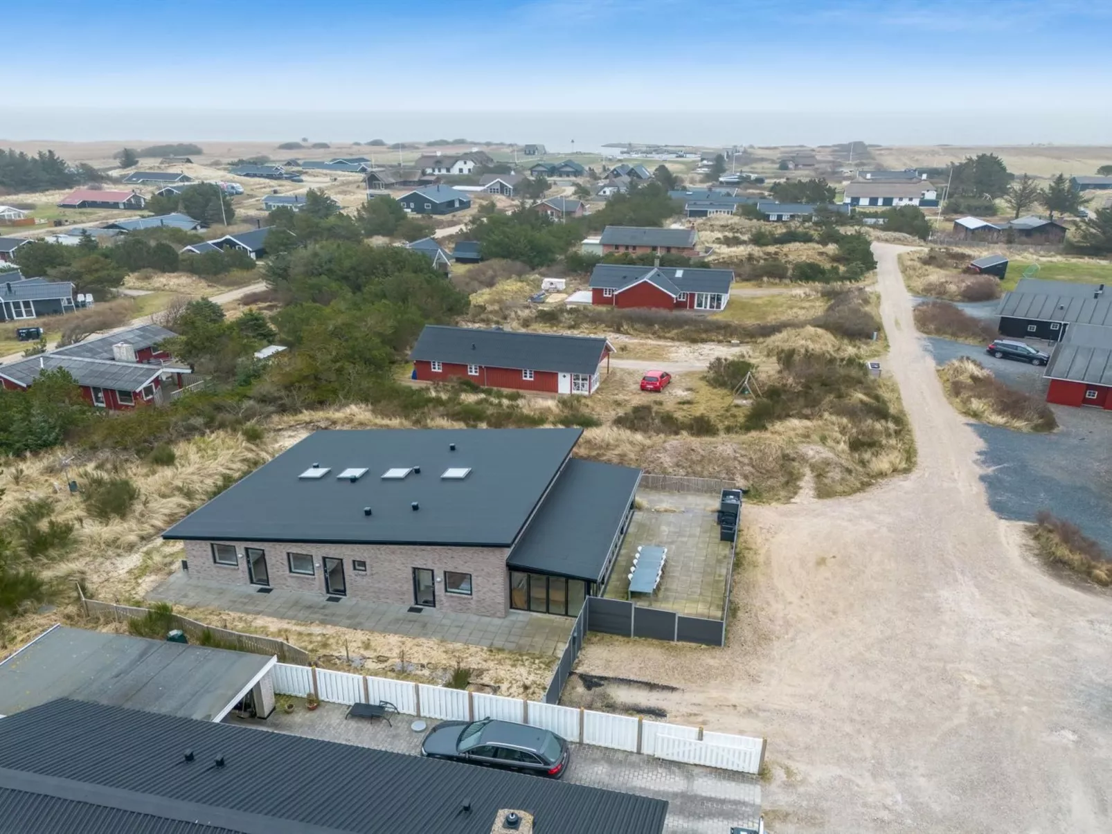 "Clarabelle" - 1.2km from the sea-Outside